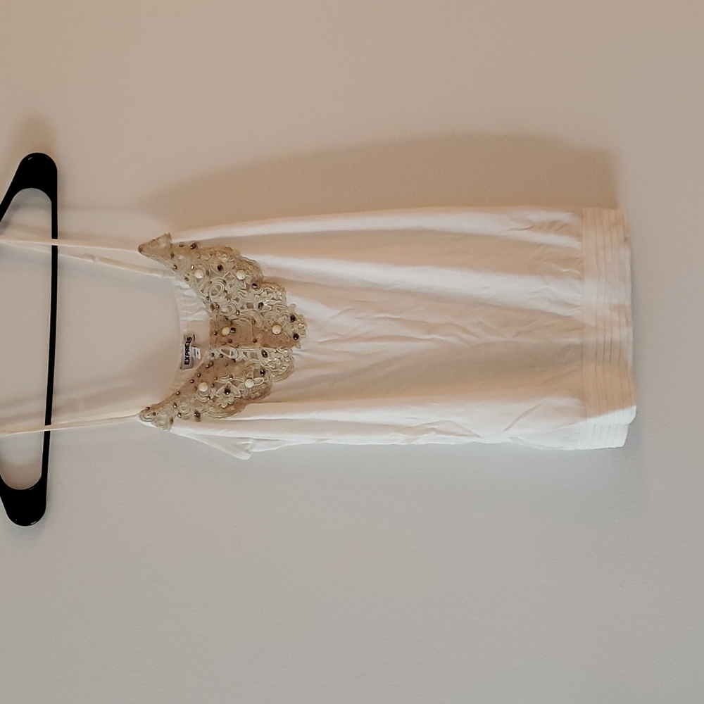 Banded-waist Spaghetti strap tank top
